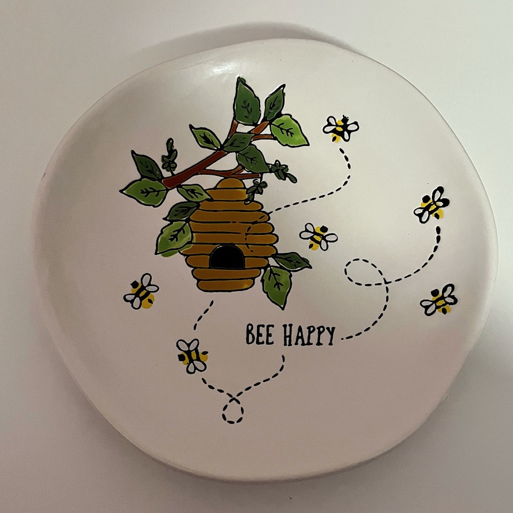 NWOT Bee Happy Dish